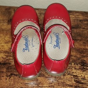 RED MARY JANE FOOTMATES GIRLS SIZE 12 WIDE